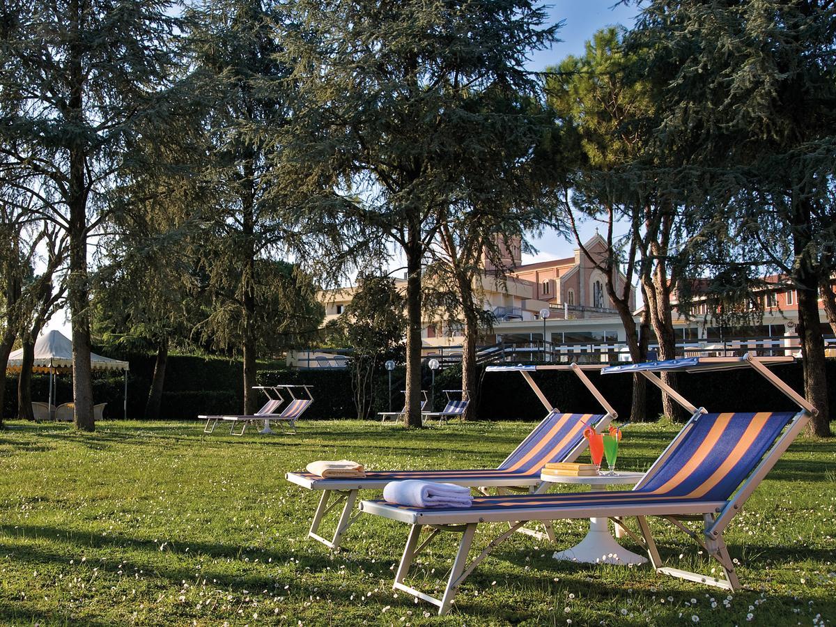 Hotel Terme Marco Polo Монтегротто-Терме Экстерьер фото